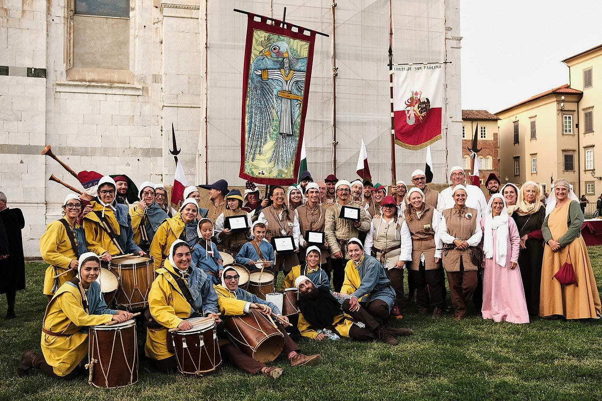 15mo palio santa croce foto di gruppo vittoria Contrade